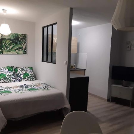 Jungle Apartment เมซ์ ภายนอก รูปภาพ