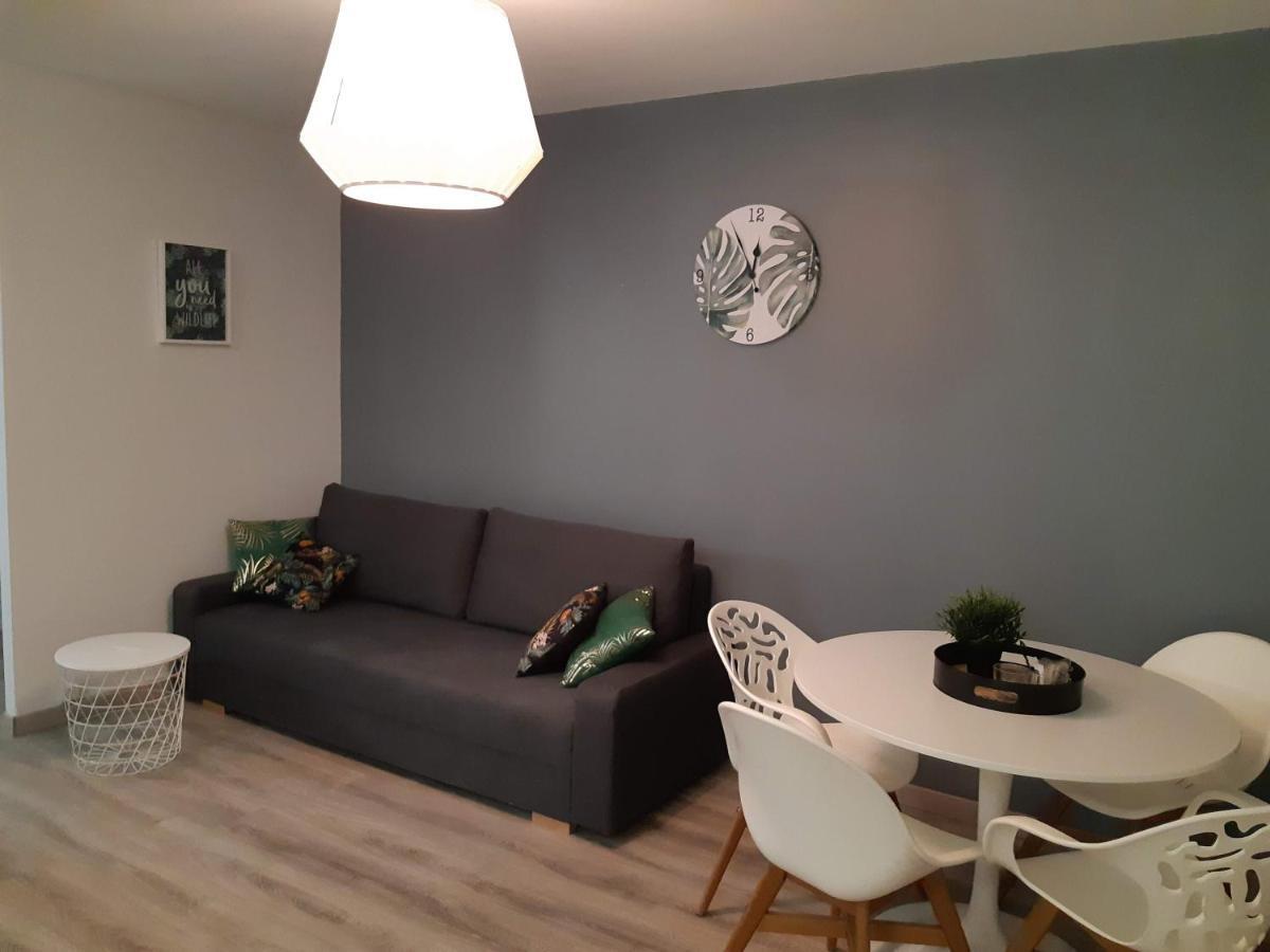 Jungle Apartment เมซ์ ภายนอก รูปภาพ