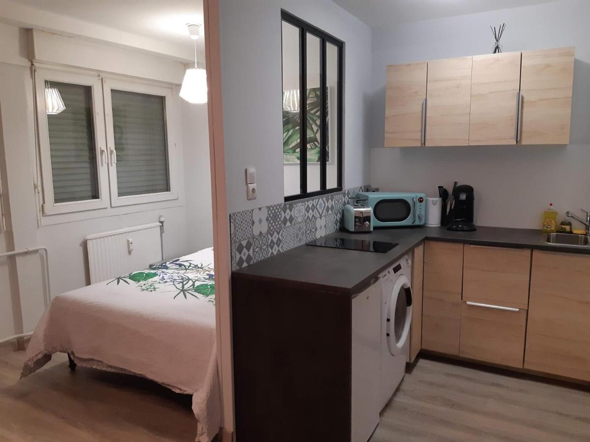 Jungle Apartment เมซ์ ภายนอก รูปภาพ